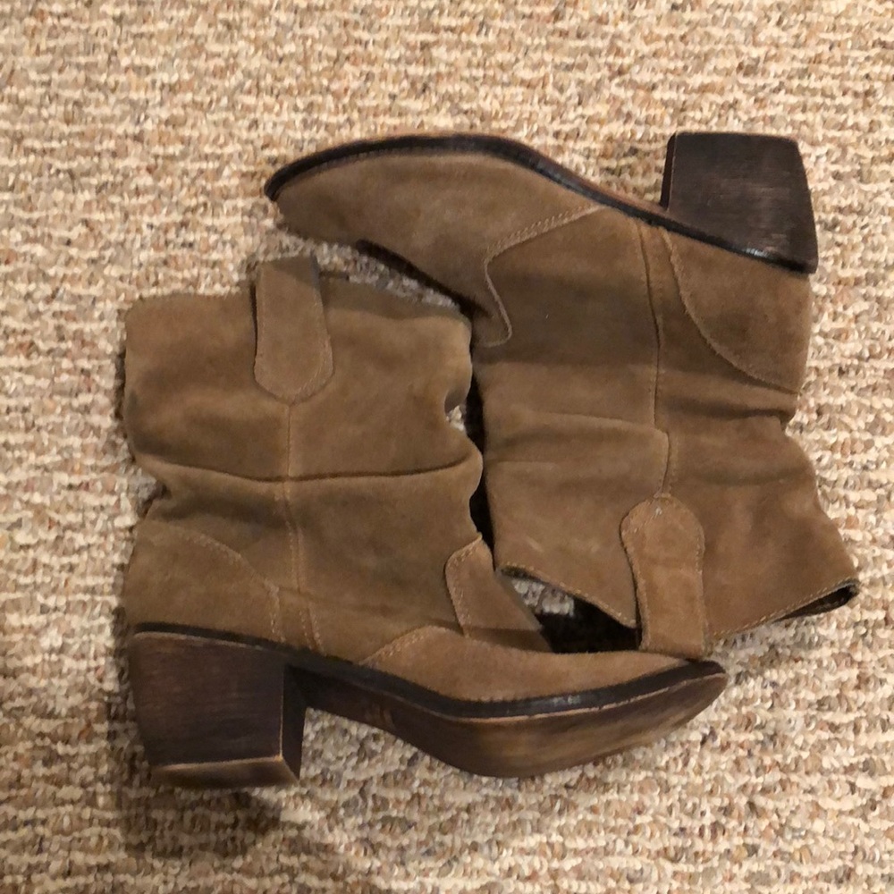 Steve Madden booties